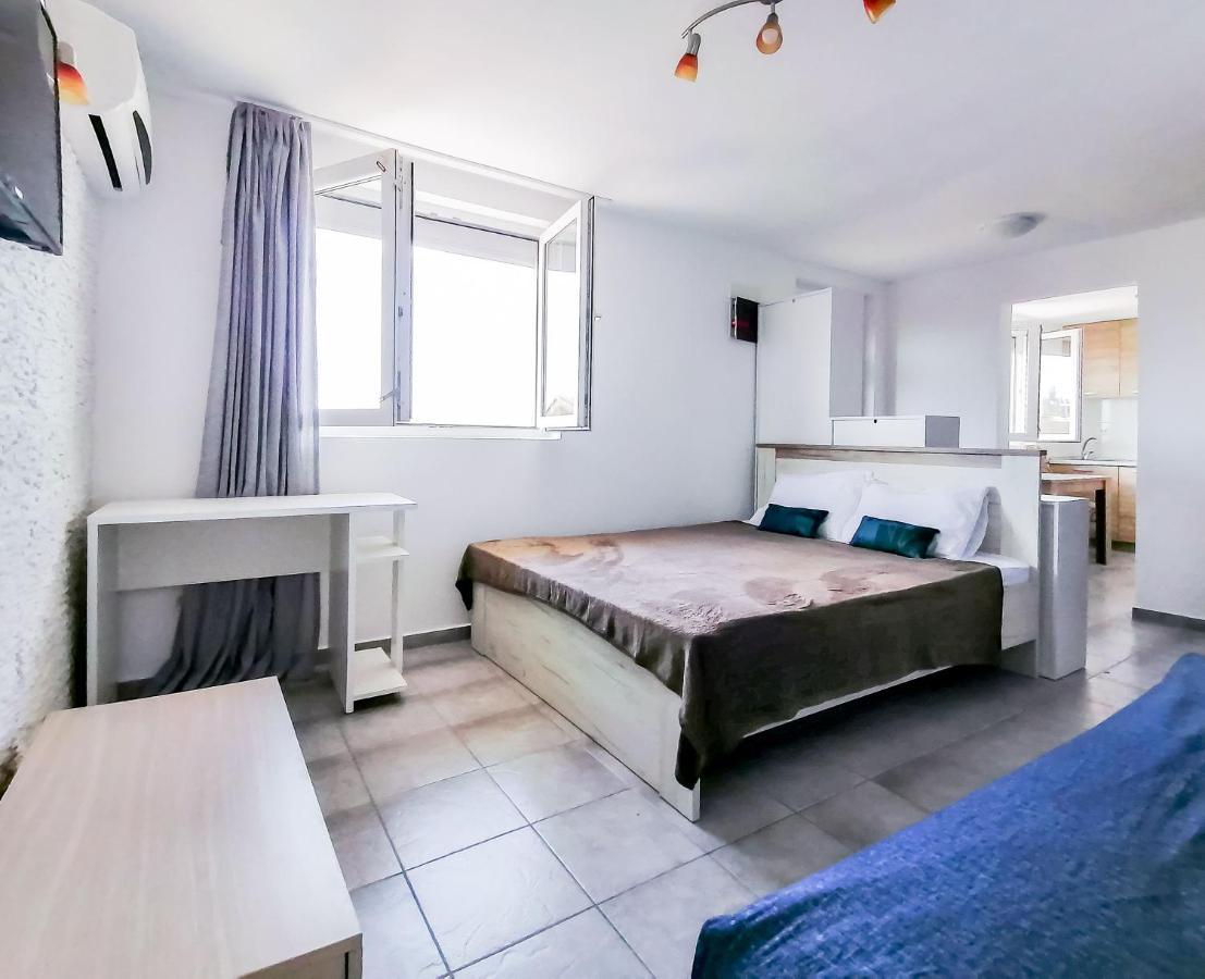 Apartments Siesta 티바트 외부 사진
