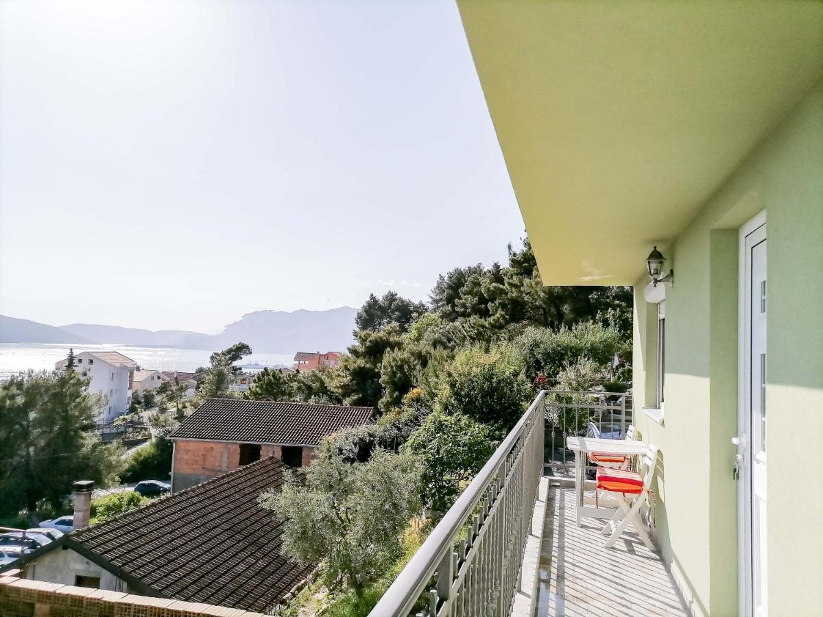 Apartments Siesta 티바트 외부 사진