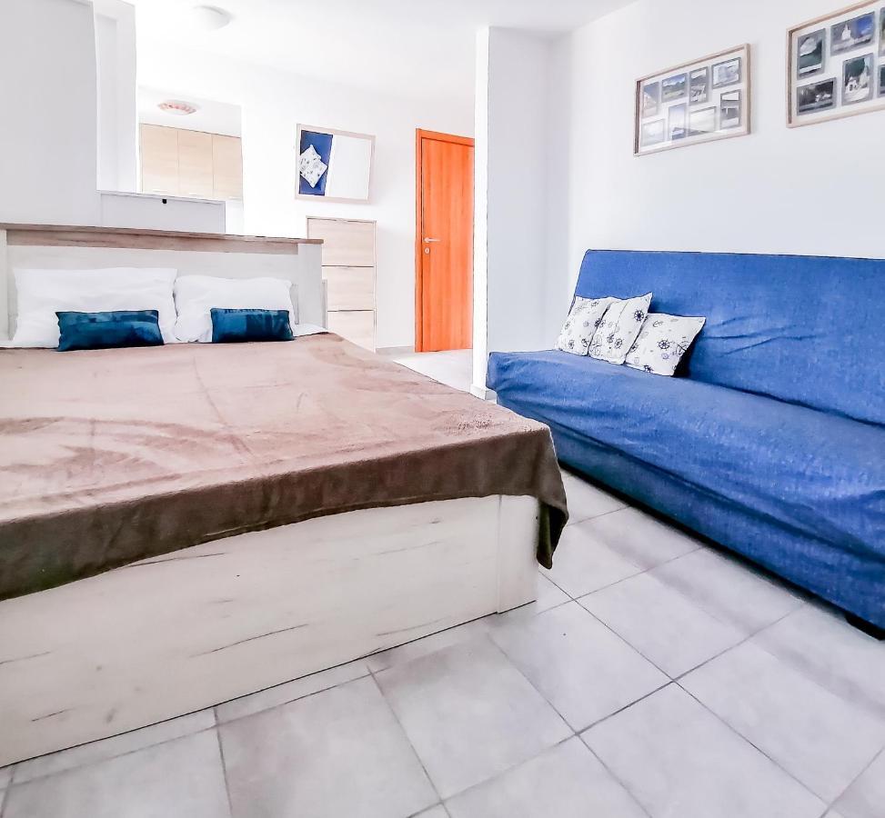 Apartments Siesta 티바트 외부 사진