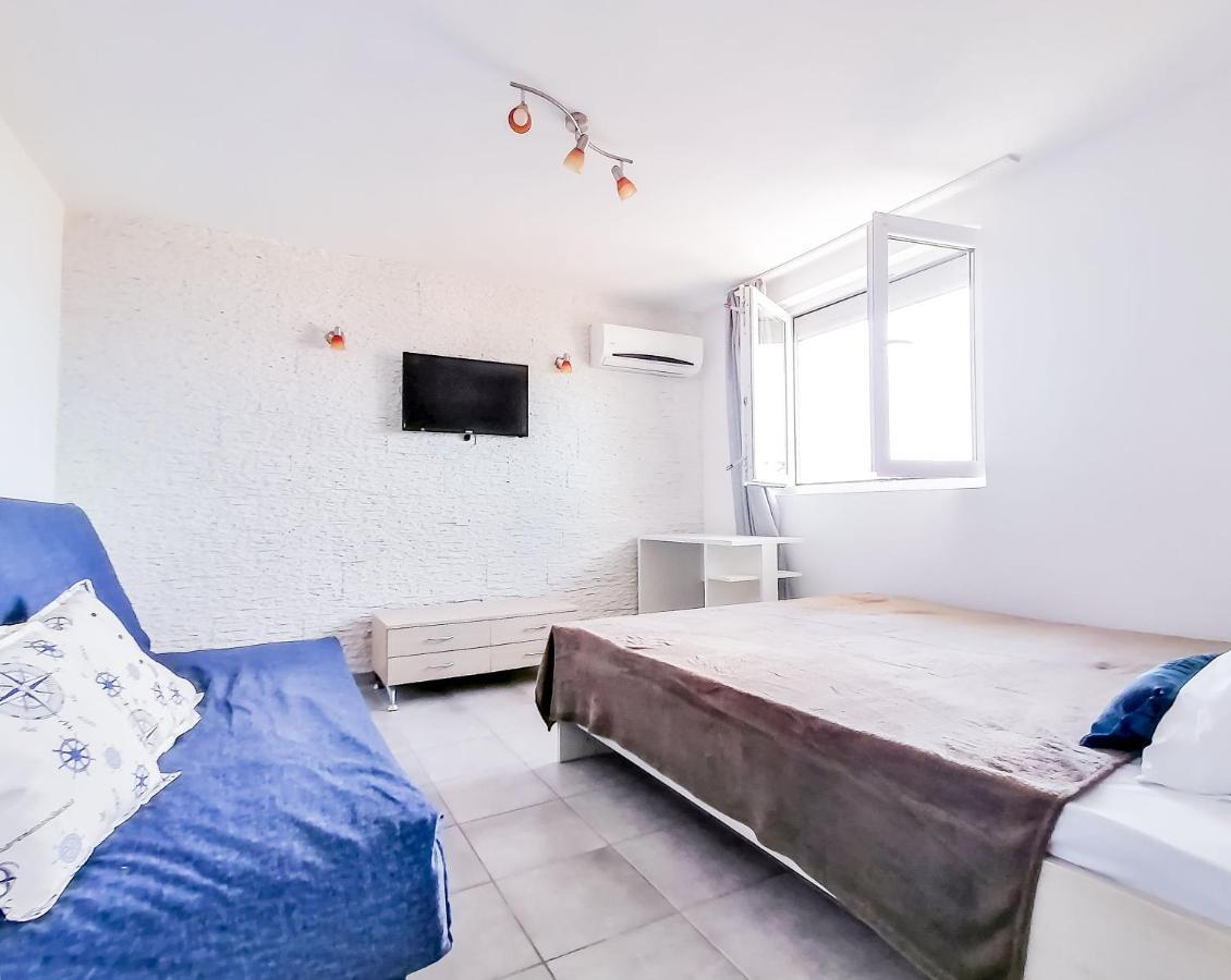 Apartments Siesta 티바트 외부 사진