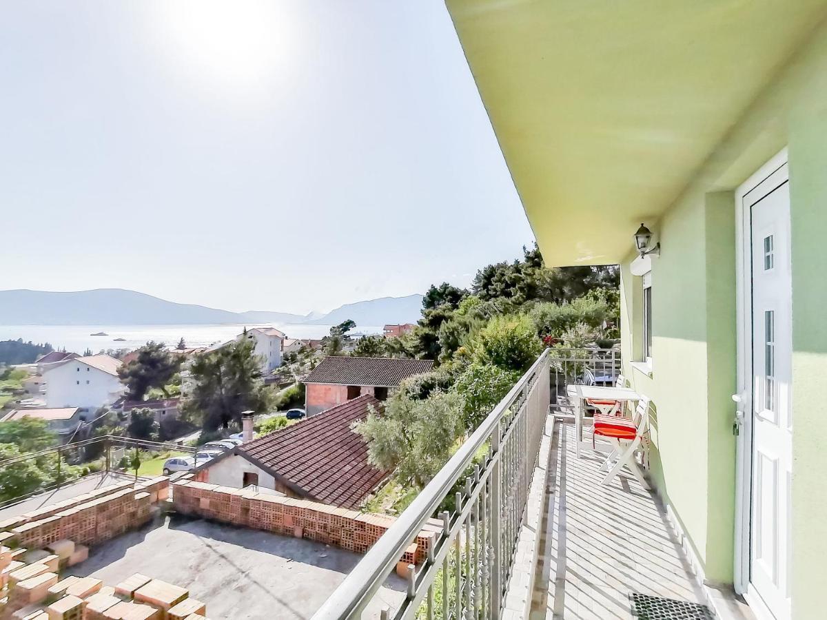 Apartments Siesta 티바트 외부 사진