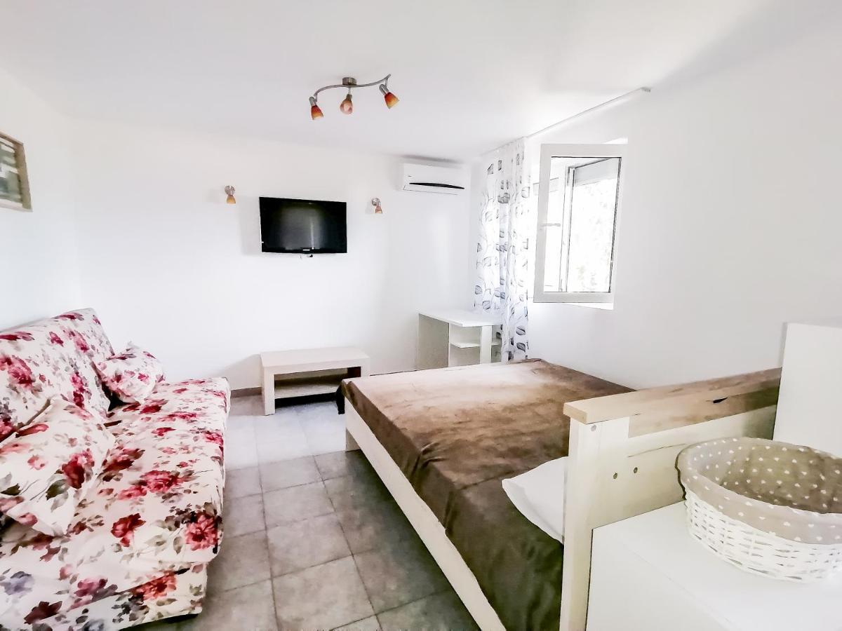 Apartments Siesta 티바트 외부 사진