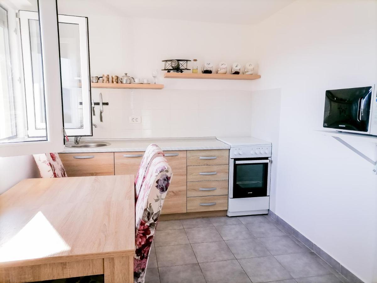 Apartments Siesta 티바트 외부 사진